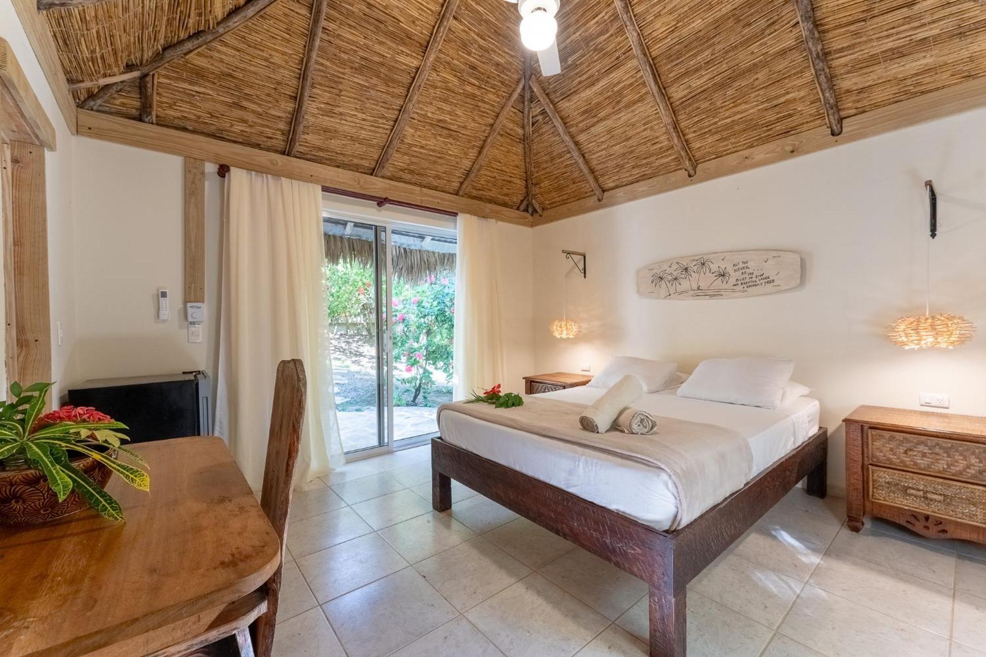 Surfbreak B&B Cabarete ภายนอก รูปภาพ